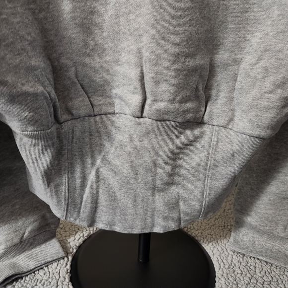 Victoria's Secret Gray Crew Neck Sweater with Cinched Waist and Long Sleeves - Picture 3 of 7